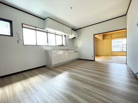 神奈川県横須賀市長井３丁目