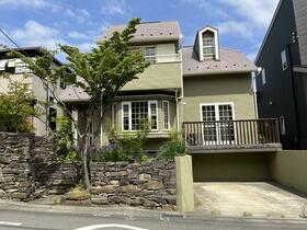 神奈川県横浜市港南区港南台８丁目