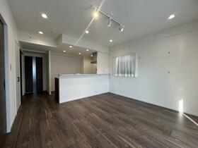 東京都台東区浅草橋５丁目