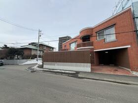 北海道札幌市西区二十四軒三条３丁目