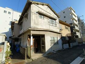 香川県高松市中央町