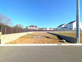 千葉県市川市曽谷６丁目