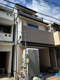 京都府京都市北区紫野北舟岡町