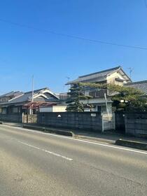 愛媛県伊予郡松前町大字鶴吉