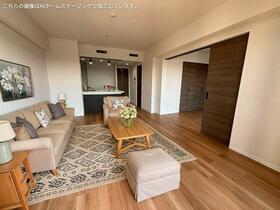 神奈川県川崎市高津区久本２丁目