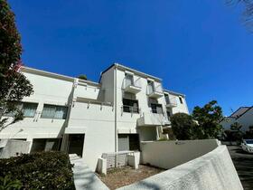 ガーデン南山手４号棟