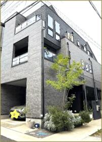 神奈川県横浜市西区御所山町