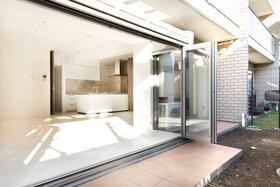 東京都目黒区目黒４丁目