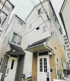 東京都目黒区下目黒３丁目