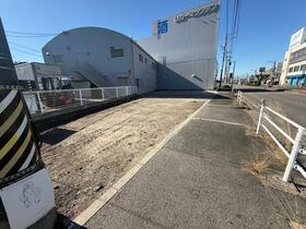 愛知県みよし市三好町小坂