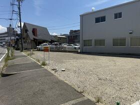 愛知県みよし市三好町小坂