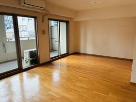 ユニハイム与力町公園