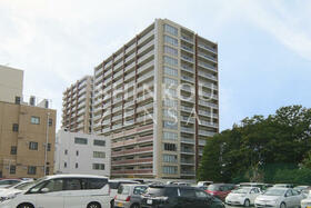 グランフォセット平中央公園?