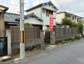 大阪府藤井寺市陵南町