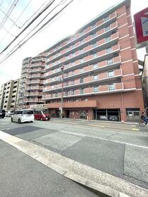 京都府京都市上京区今出川通小川東入南兼康町