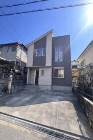 大阪府枚方市長尾西町１丁目