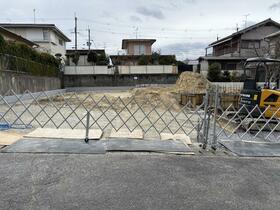 奈良県奈良市右京３丁目