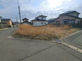 秋田県にかほ市金浦字塩焚浜