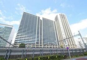 東京都港区芝４丁目