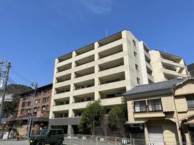 神奈川県足柄下郡箱根町湯本