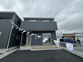 埼玉県三郷市早稲田６丁目