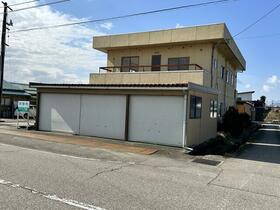 富山県砺波市苗加