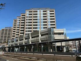 石川県金沢市本町１丁目