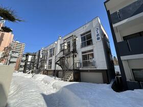 北海道札幌市白石区南郷通1丁目北