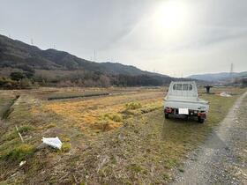 京都府亀岡市篠町山本上洗田