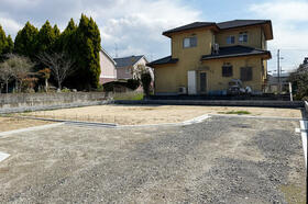 愛媛県松山市平田町