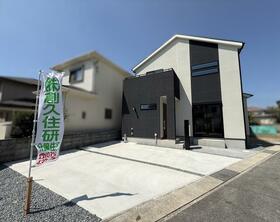兵庫県加古川市平岡町一色東１丁目