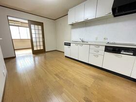 京都府京都市上京区下立売通千本東入中務町