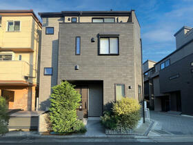 埼玉県さいたま市浦和区神明１丁目