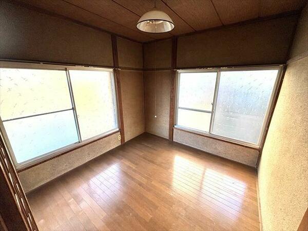 detached 埼玉県比企郡小川町大字大塚
地図を見る