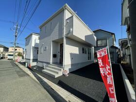 埼玉県北足立郡伊奈町本町１丁目