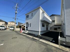 埼玉県北足立郡伊奈町本町１丁目