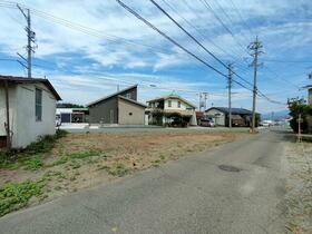 長野県塩尻市大字広丘野村