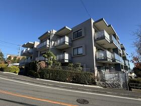 神奈川県横浜市港北区日吉本町５丁目