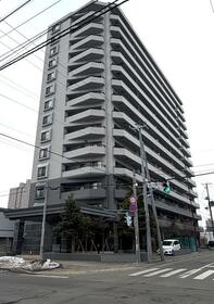 クリーンリバーフィネス山鼻中央