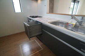 福岡県福岡市南区屋形原１丁目