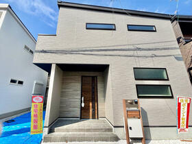 大阪府寝屋川市日新町