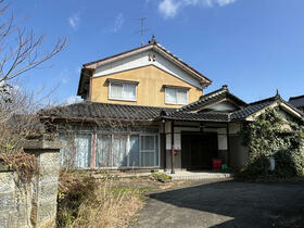 富山県氷見市泉