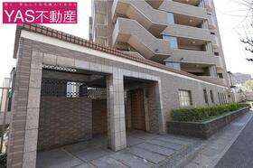 愛知県名古屋市瑞穂区彌富町字紅葉園