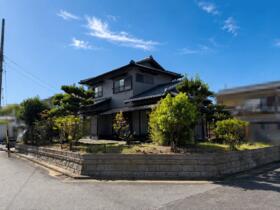 三重県津市片田新町
