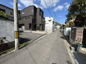 香川県高松市宮脇町２丁目