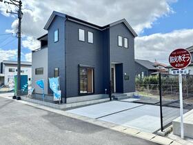 熊本県熊本市南区元三町１丁目