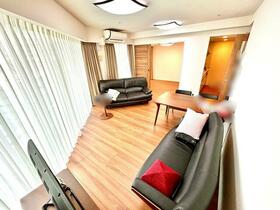 ＲＹＵＸ　ＴＯＷＥＲ　Ｔｈｅ　ＥＡＳＴ