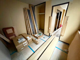 京都府京都市右京区太秦安井辰巳町