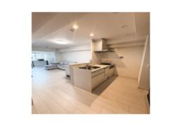 ハイネス上本町