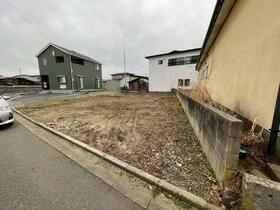 秋田県秋田市牛島西１丁目